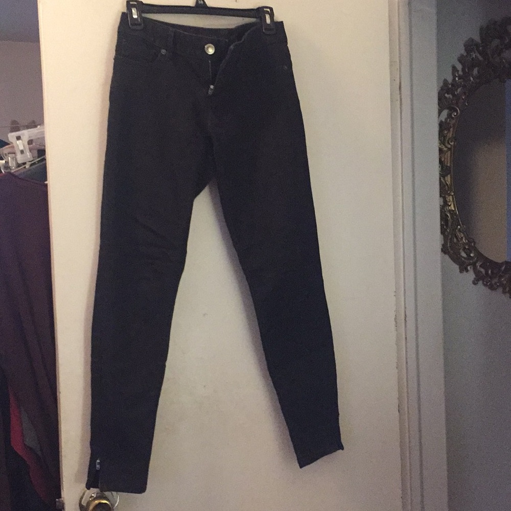 Price Drop‼️ The Limited legging jeans